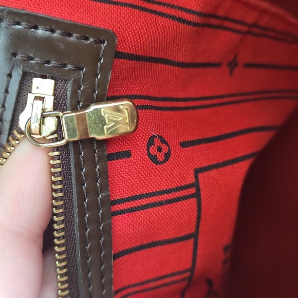 Louis Vuitton Damier Ebene Neverfull - Picture 13 of 16